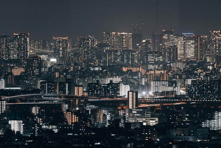 Tokyo (Modern exxperience)